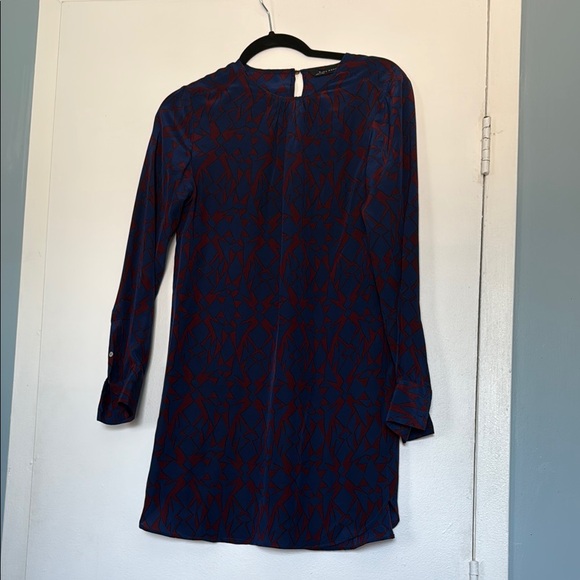Stylish Blue and Red Patterned Dress - Picture 2 of 4